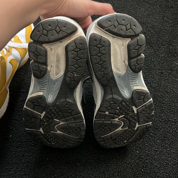 New balance 2002 r - Picture 3 of 5